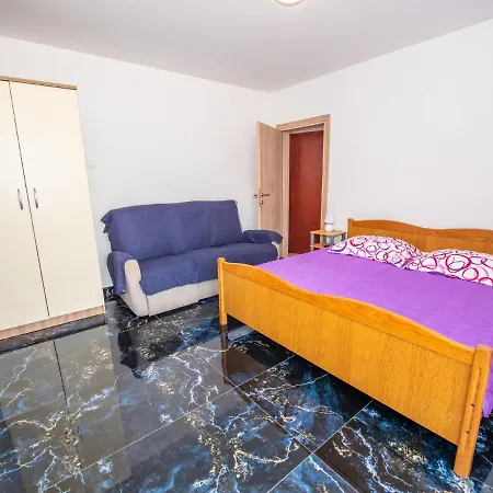 Apartman Vinka-3 By Interhome *