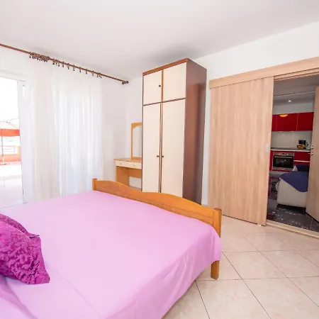 Vinka-3 By Interhome Trogir