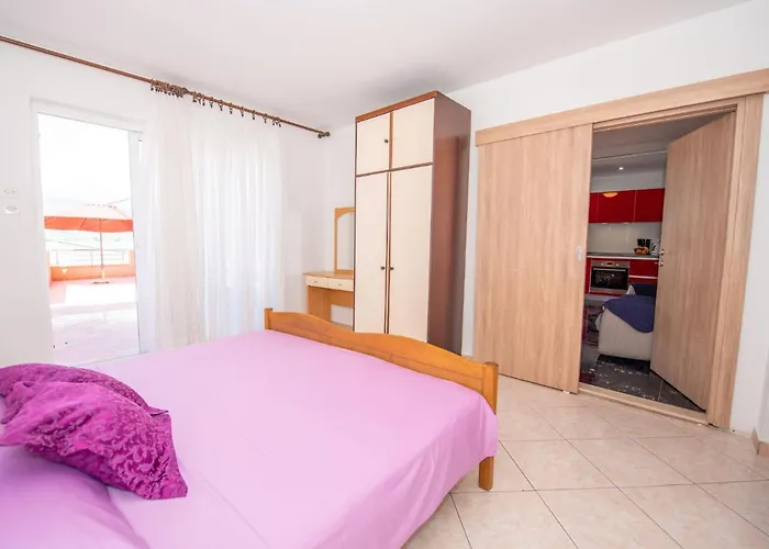 Vinka-3 By Interhome Trogir